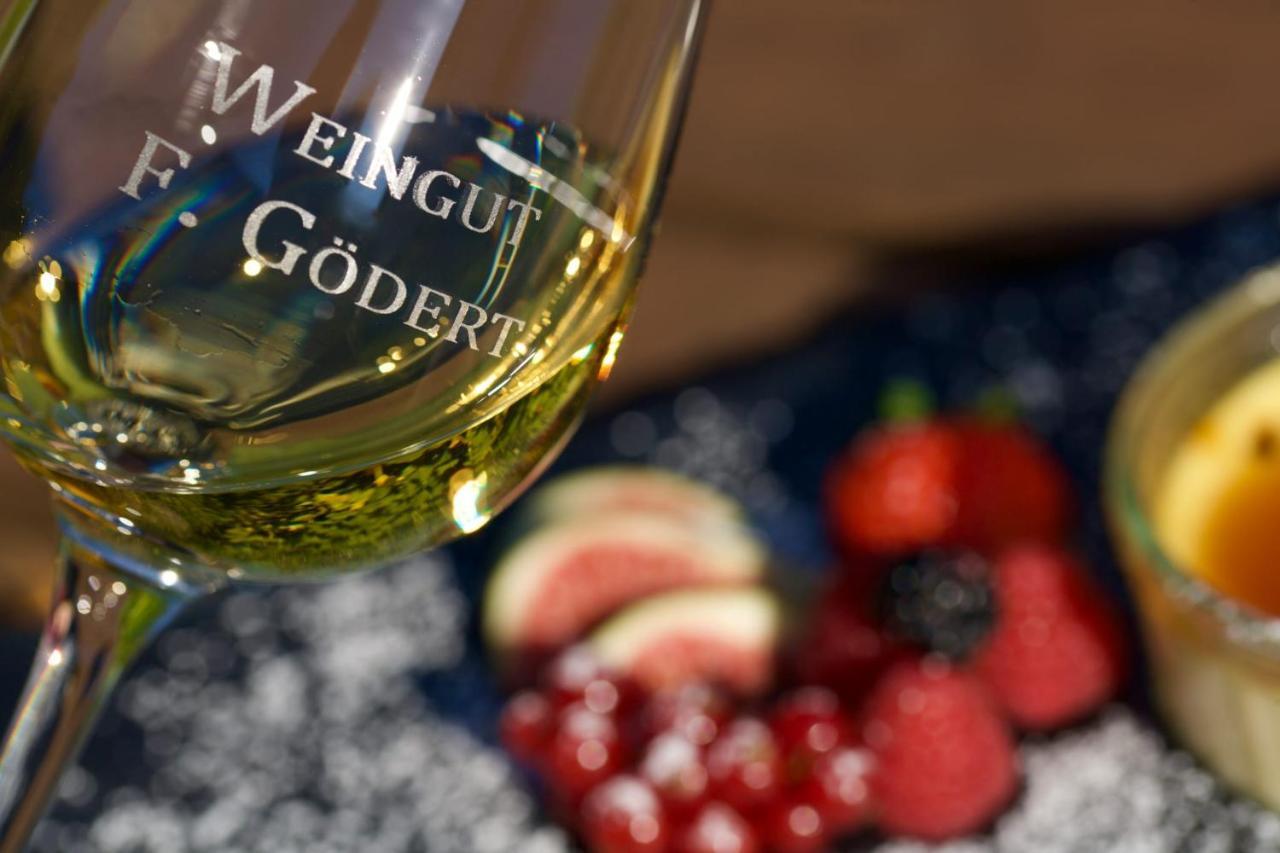 Apartamento Weingut Goedert Osann-Monzel Exterior foto